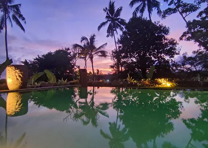 Atik, Spacious Jungle * Ubud